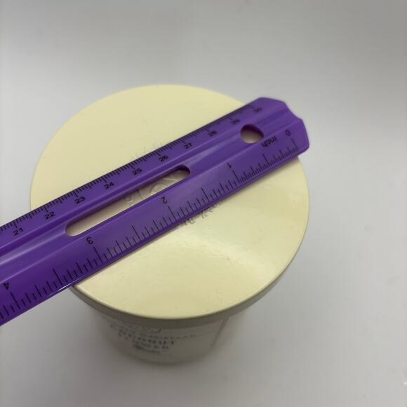 Dw Home COCONUT FLOWER Medium Candle 9.4 Oz NEW - Picture 3 of 5